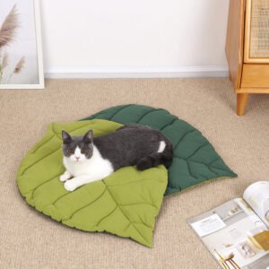 Pet Bed Mat — Leaf Landing — main view